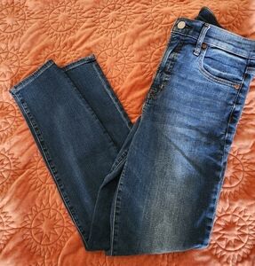 Gap True Skinny High Rise Jeans, Size 8, Blue